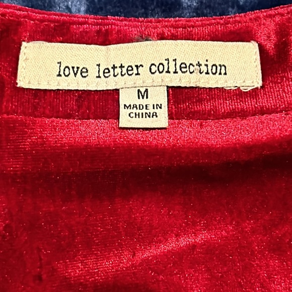 Love Letter Collection Velvet Jacket with Gold Zipper Detailing, Size Medium - Picture 5 of 7